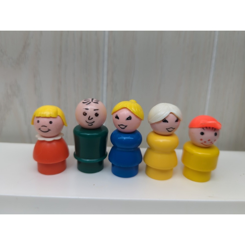 Fisher-Price Little People vintage mom dad girl boy red cap grandma white hair